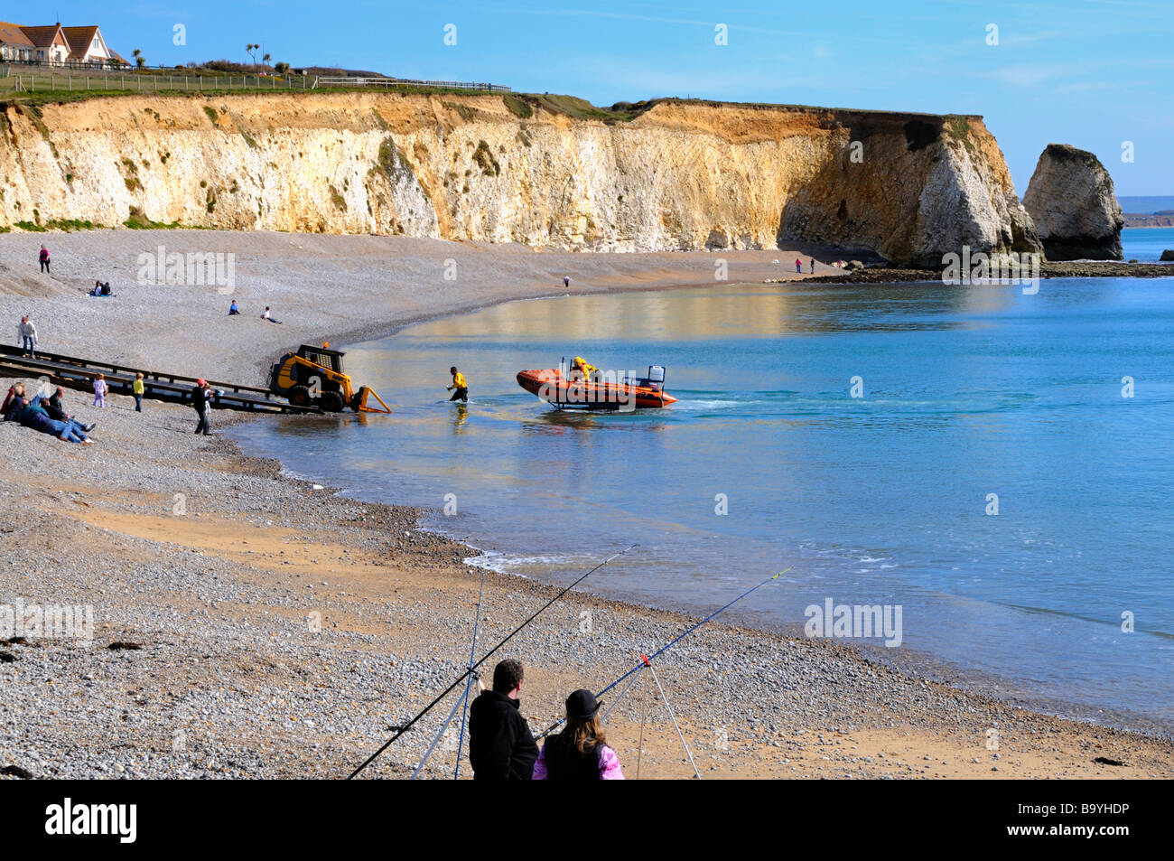 Il recupero di acqua dolce scialuppa di salvataggio costiera Isle of Wight Regno Unito Foto Stock