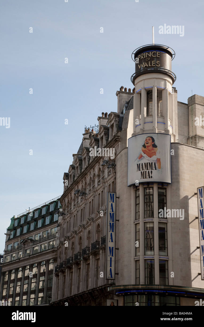 Prince of Wales Theatre mostra Mamma Mia Foto Stock