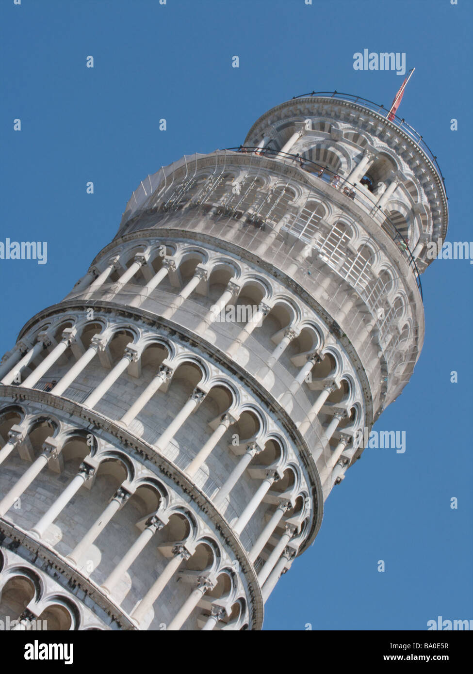 Angolo di visualizzazione della Torre Pendente di Pisa in Italia Foto Stock