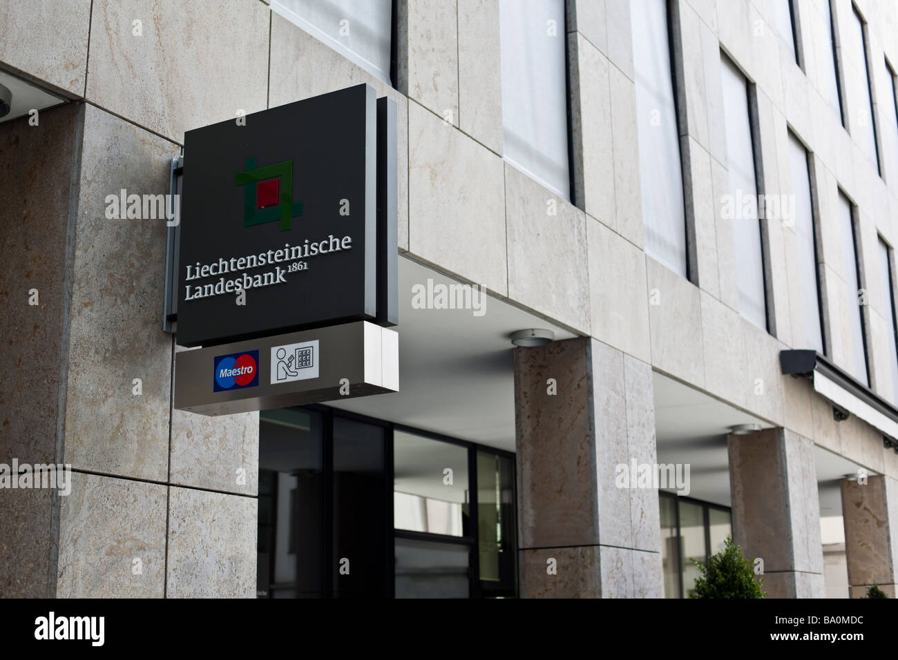 Bank Building di Liechtensteinische Landesbank in Vaduz, Principato del Liechtenstein Foto Stock