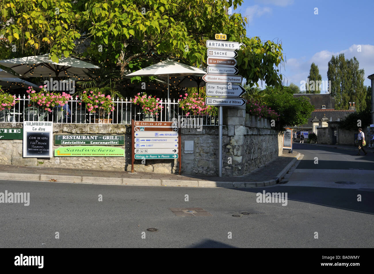 La Francia. Indre-et-Loire. Azay-le-Rideau. Indicazioni stradali. Foto Stock