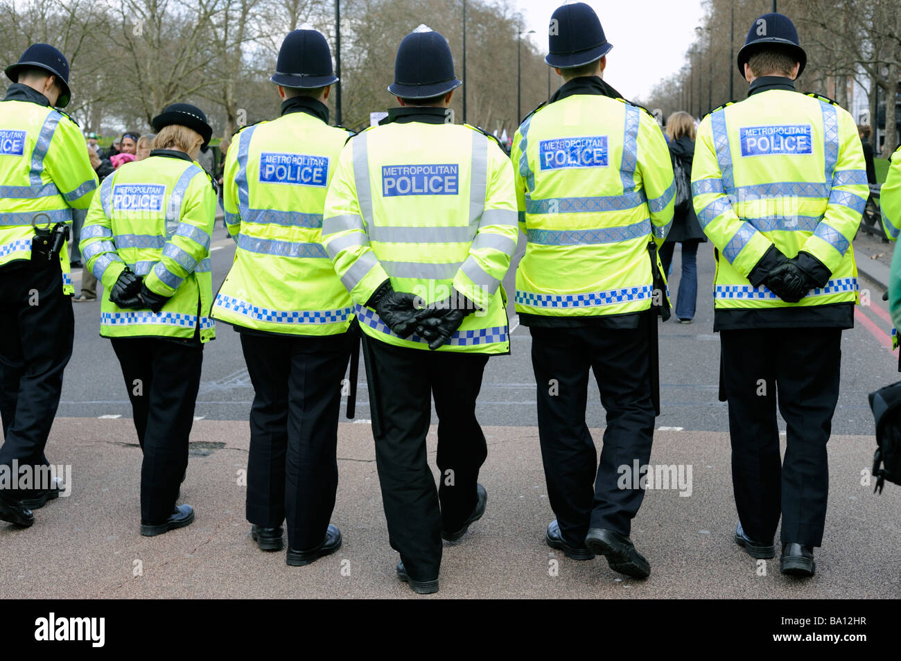 Polizia il G20 mettere le persone prima protesta marzo,28 Marzo 2009 Foto Stock