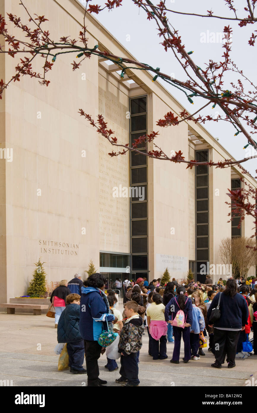 Lo Smithsonian, il Museo Nazionale di Storia Americana Washington DC Foto Stock
