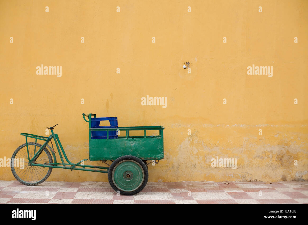 Egiziano bicicletta di consegna Foto Stock
