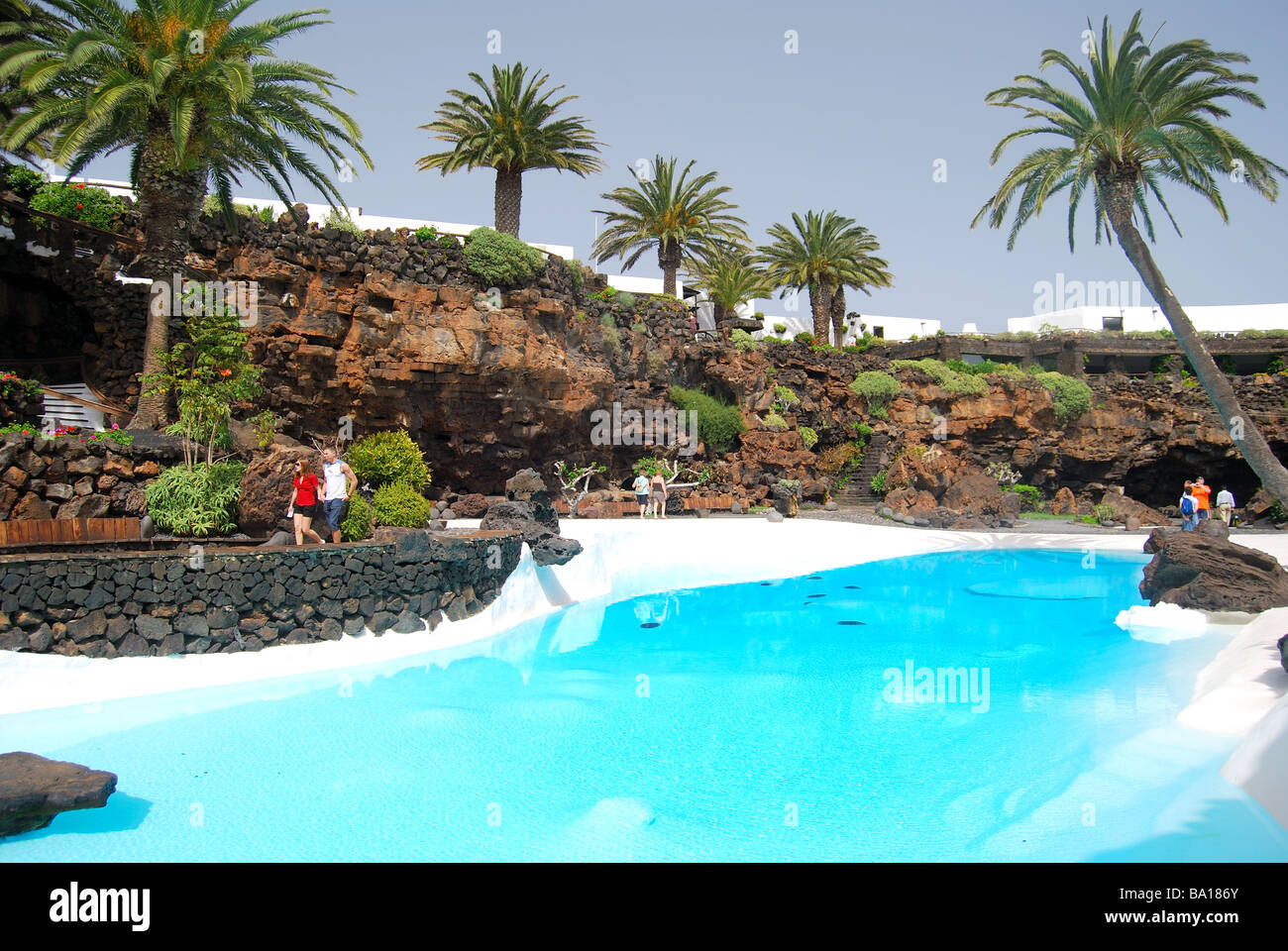Piscina verde smeraldo, Jameos del Agua, Arrietta, Provincia di Las Palmas, Lanzarote, Isole Canarie, Spagna Foto Stock