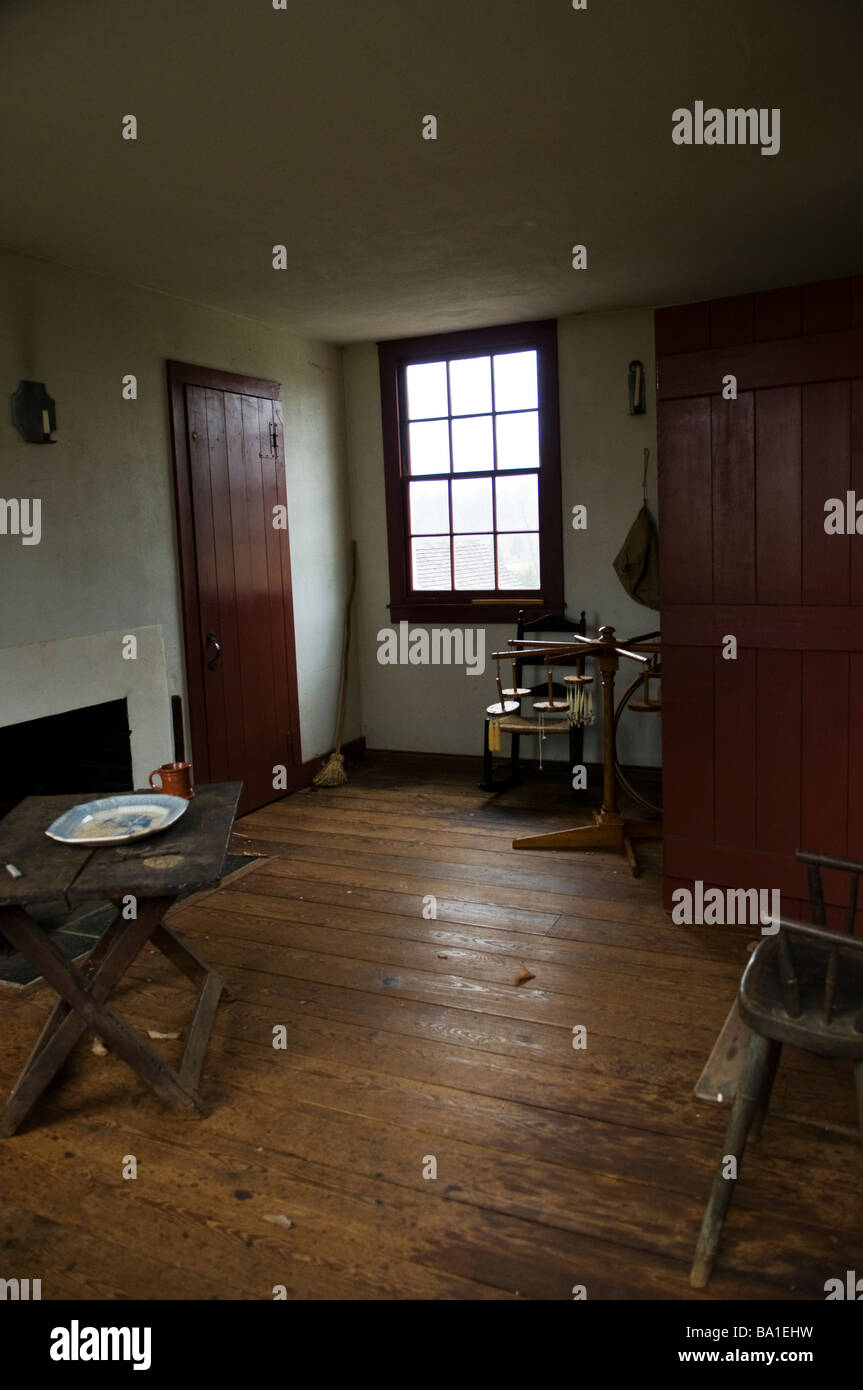 " Cenere Lawn-Highland' la casa del quinto presidente americano James Monroe. Questa è una vista interna della slave plantation house Foto Stock