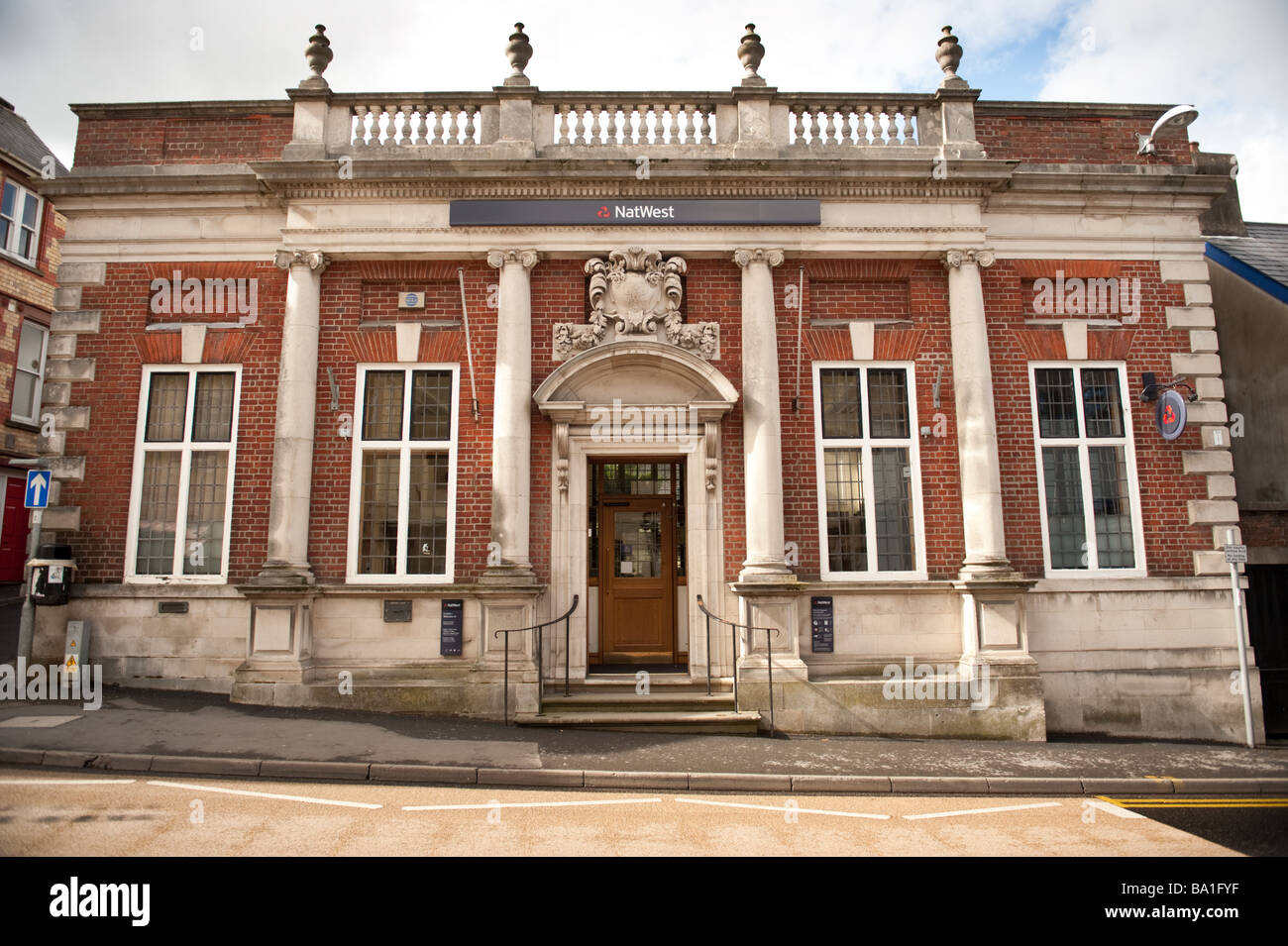 Un ramo della NatWest bank Llandeilo Carmarthenshire West Wales UK Foto Stock