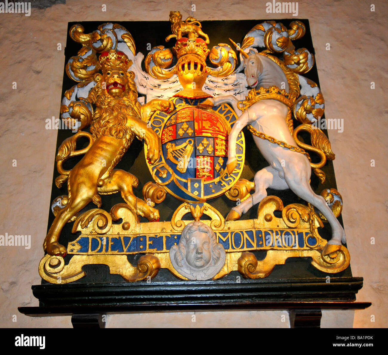 "Stemma REALE' sul display presso la Torre di Londra, Gran Bretagna, Regno Unito Foto Stock