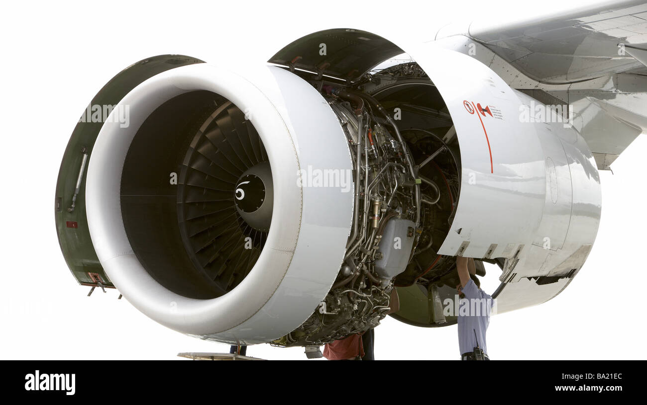 Motore aereo dettaglio lavoratori di manutenzione di opere di modelli non passeggero aereo a mezzi di trasporto i tecnici meccanici Foto Stock