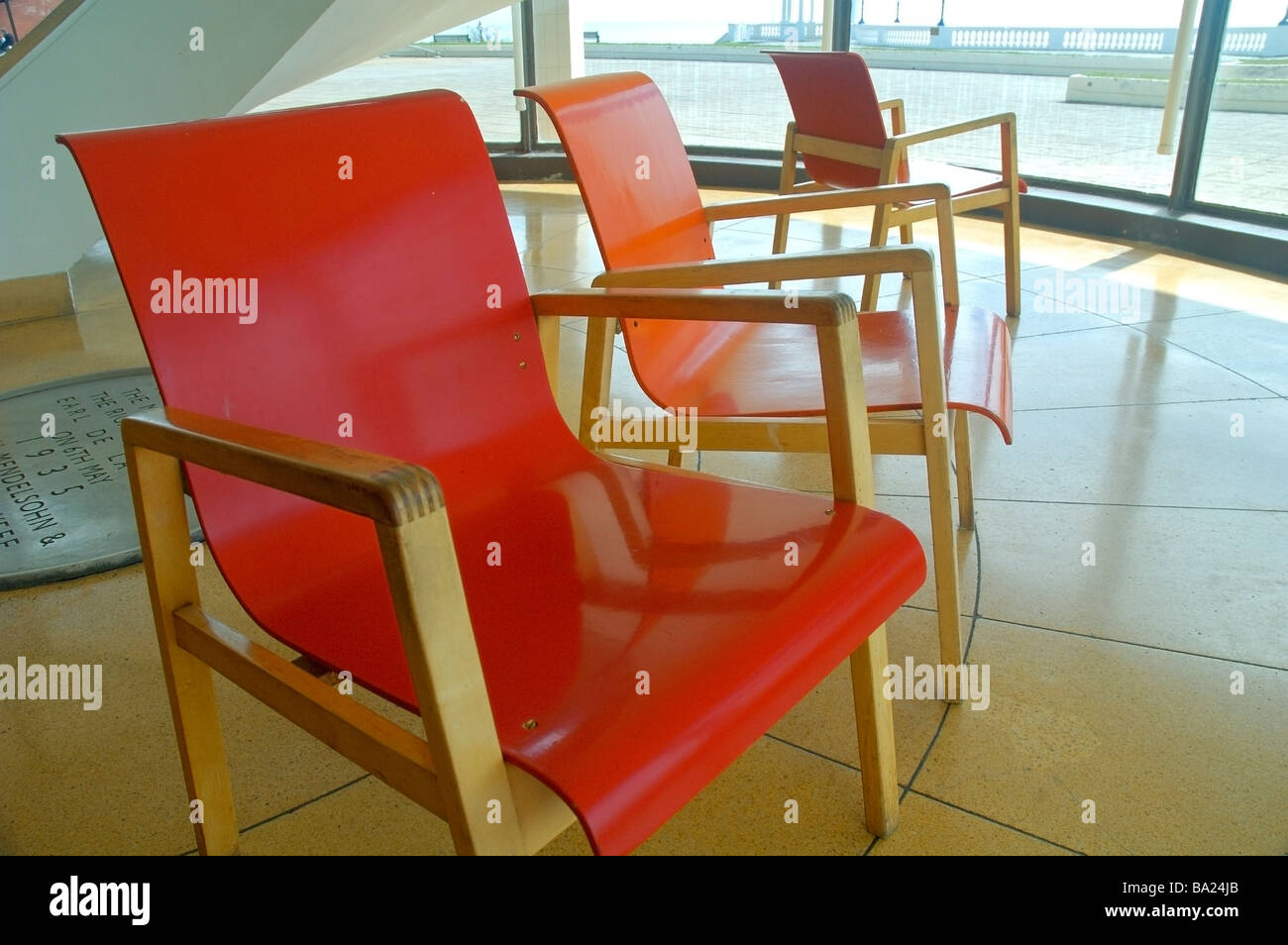 De La Warr Pavilion, Inghilterra - Corridoio sedie. Design di Alvar Aalto, 1931. Foto Stock