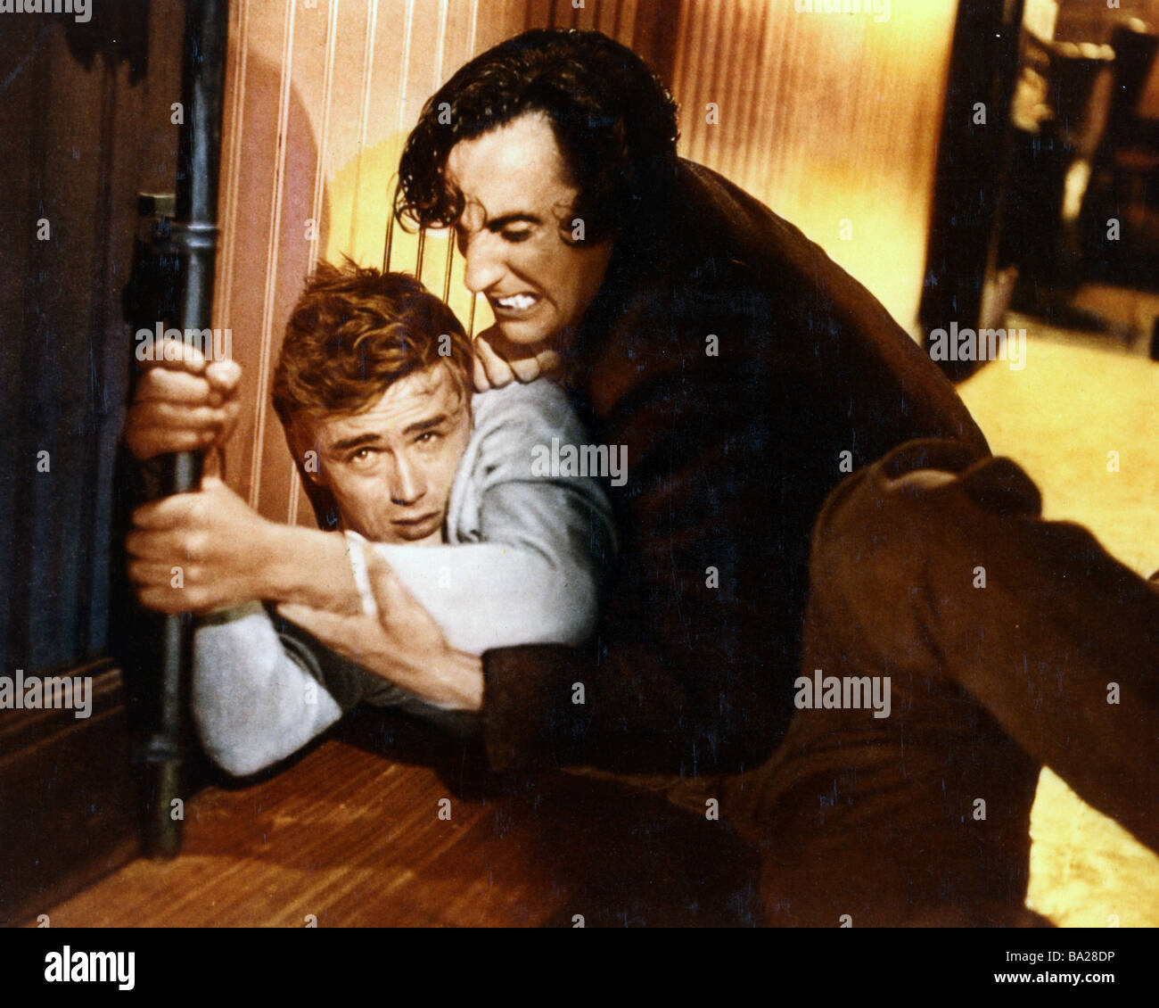 Ad est di Eden 1955 Warner film con James Dean a sinistra Foto Stock