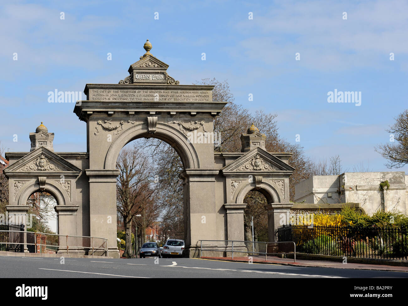 Uno degli ingressi al Queen's Park di Brighton progettato da Charles Barry per William Attree Foto Stock