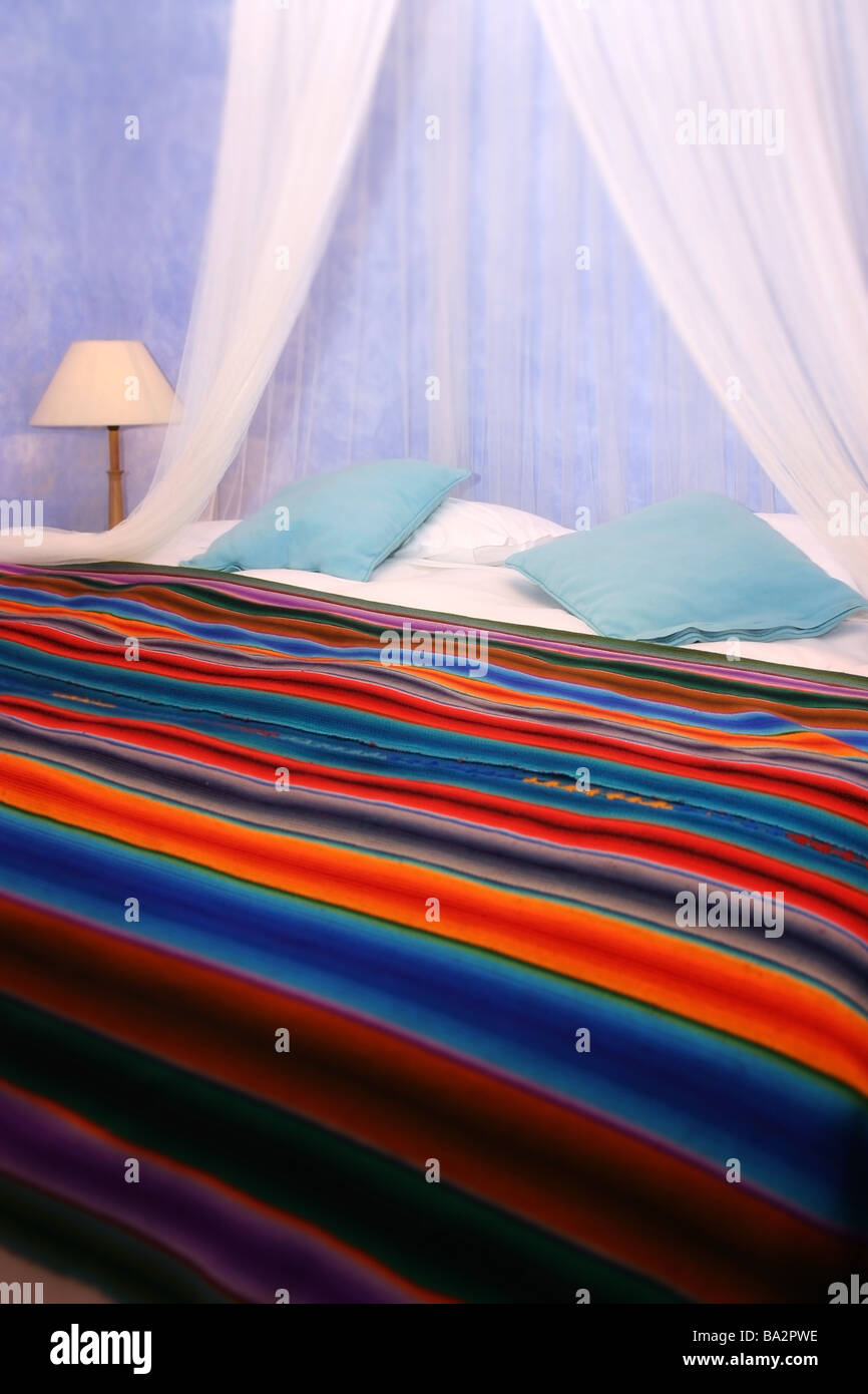 Colore moderno camera da letto di stile Foto Stock