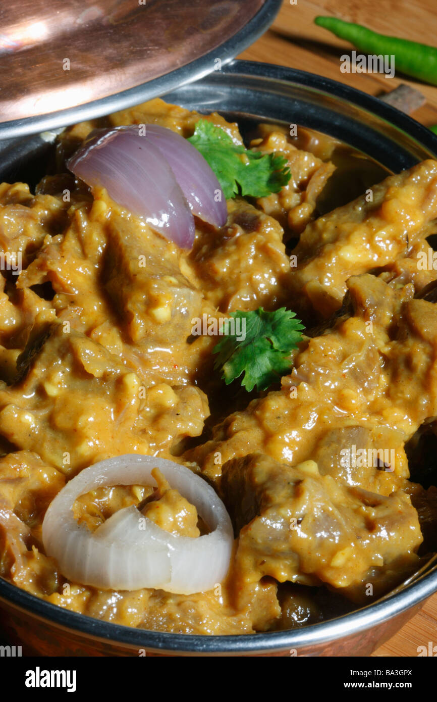 Pasinde è un Piatto non vegetariano da cucina Hyderabadi in cui carni di montone cotto con spezie indiane e latticini Foto Stock