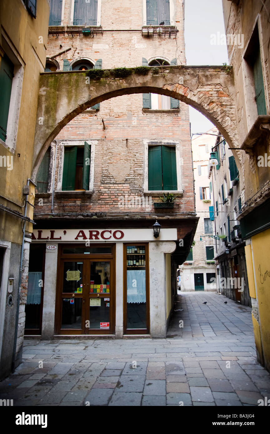 Calle dell'Arco. Sestiere San Polo. Venezia, Italia. Foto Stock