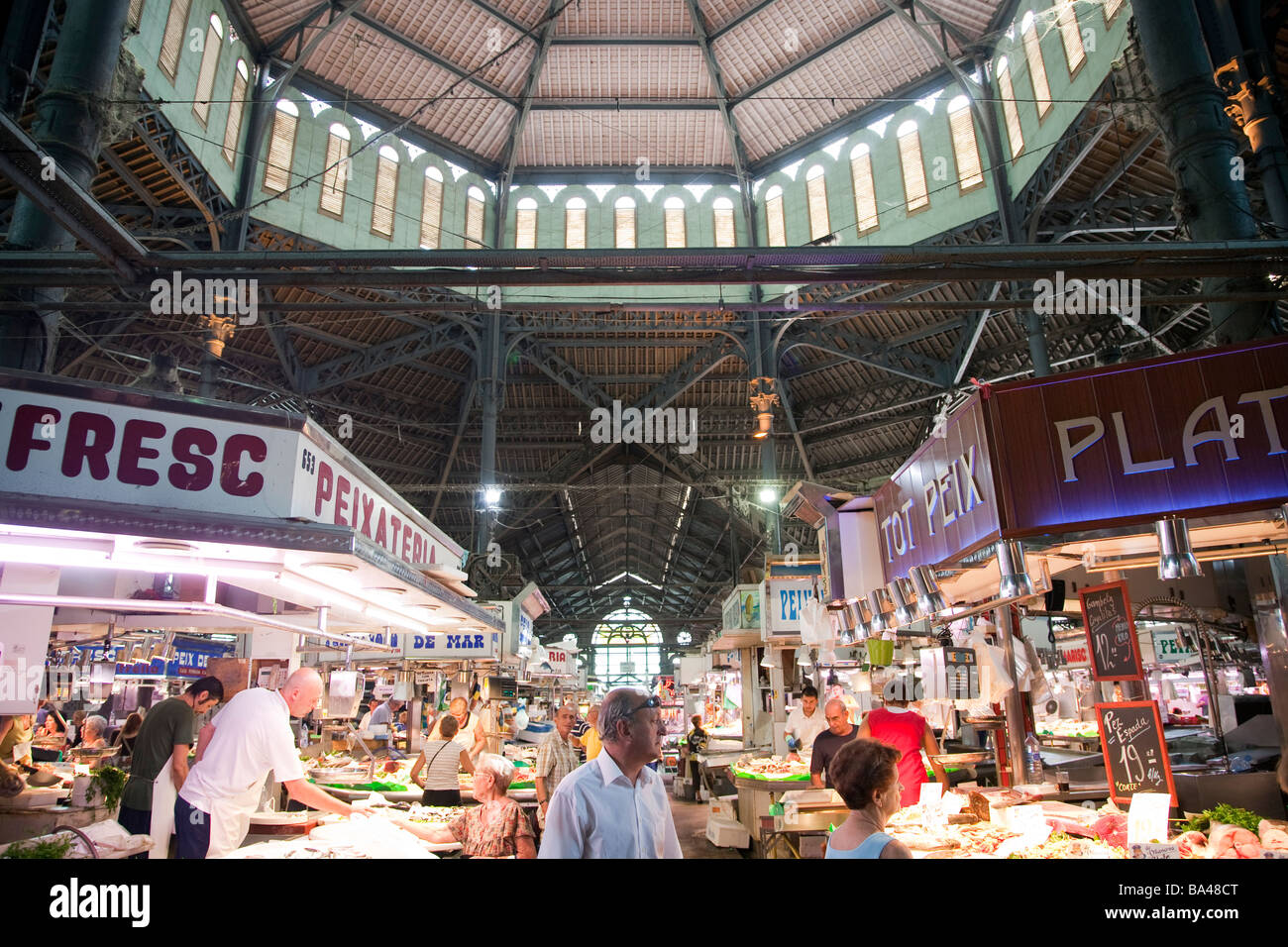 Il mercato di Sant Antoni sono raggiungibili città di Barcellona commnunity autonoma di Catalogna nord-est della Spagna Foto Stock