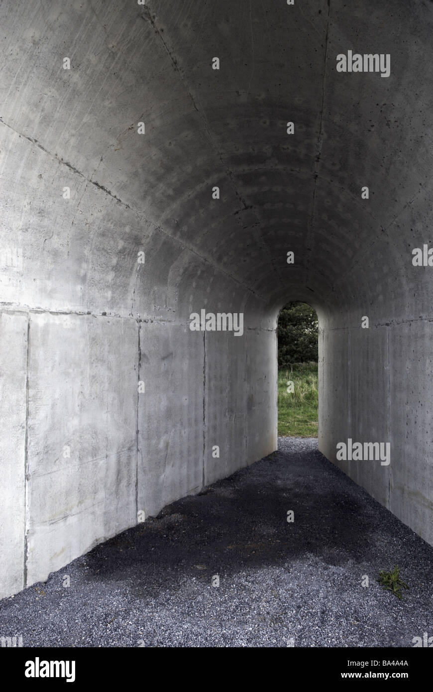 Le gallerie di calcestruzzo tubo-tubo parete di passaggio 05/2006 Foto Stock