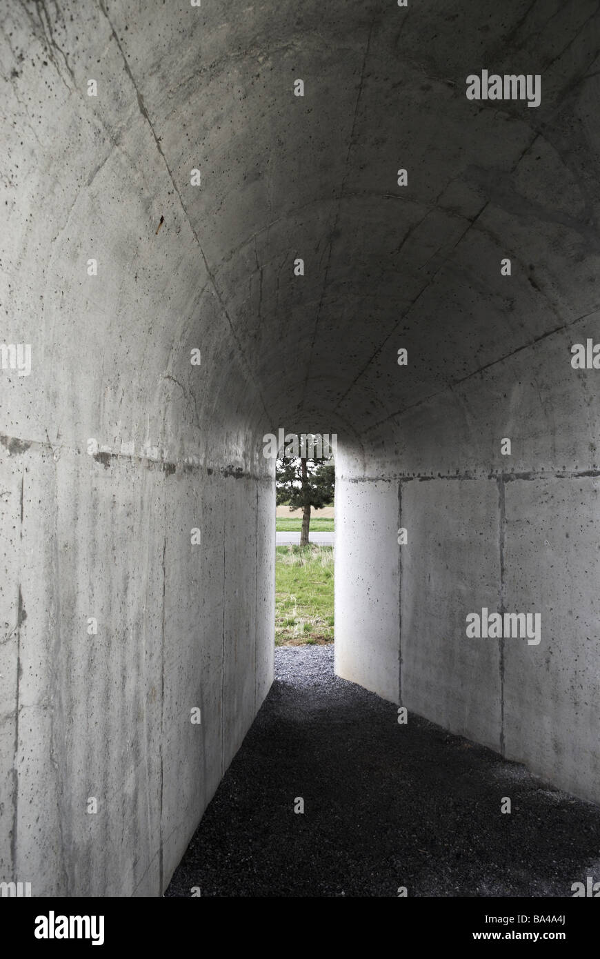 Le gallerie di calcestruzzo tubo-tubo passaggio muro albero architettura 05/2006 uscire dalla struttura ad albero di calcestruzzo calcestruzzo tubo-muratori avrebbe Foto Stock