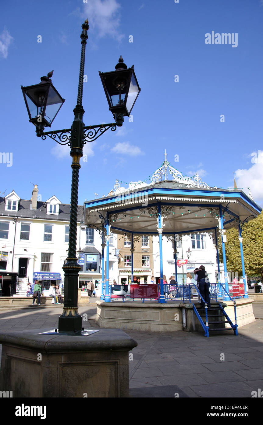 Il Bandstand, CARFAX, Horsham West Sussex, in Inghilterra, Regno Unito Foto Stock