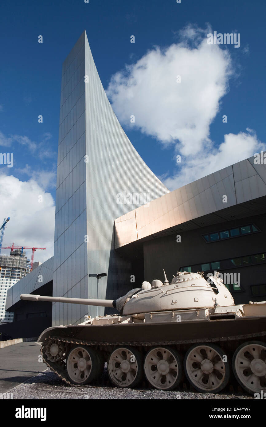 Regno Unito Inghilterra Manchester Imperial War Museum North russo T55 serbatoio catturato dall'esercito iracheno Foto Stock