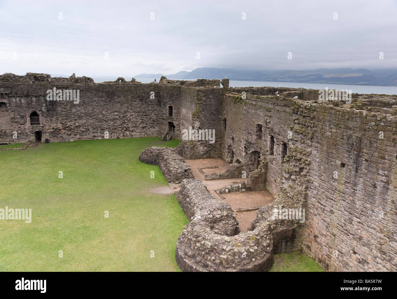 Il Galles Anglesey Beaumaris Castle Foto Stock