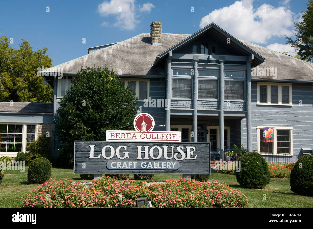 Il Collegio di Berea Log House Galleria di artigianato in Berea Kentucky offre artigianato in vendita realizzati dagli studenti del college di Berea Foto Stock