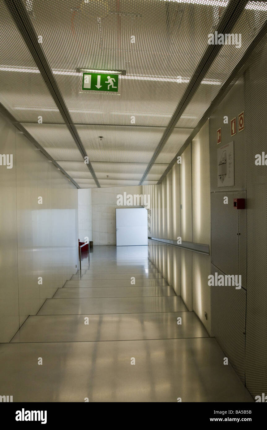 Casa da Musica di Porto progettato dall'architetto olandese Rem Koolhaas Foto Stock