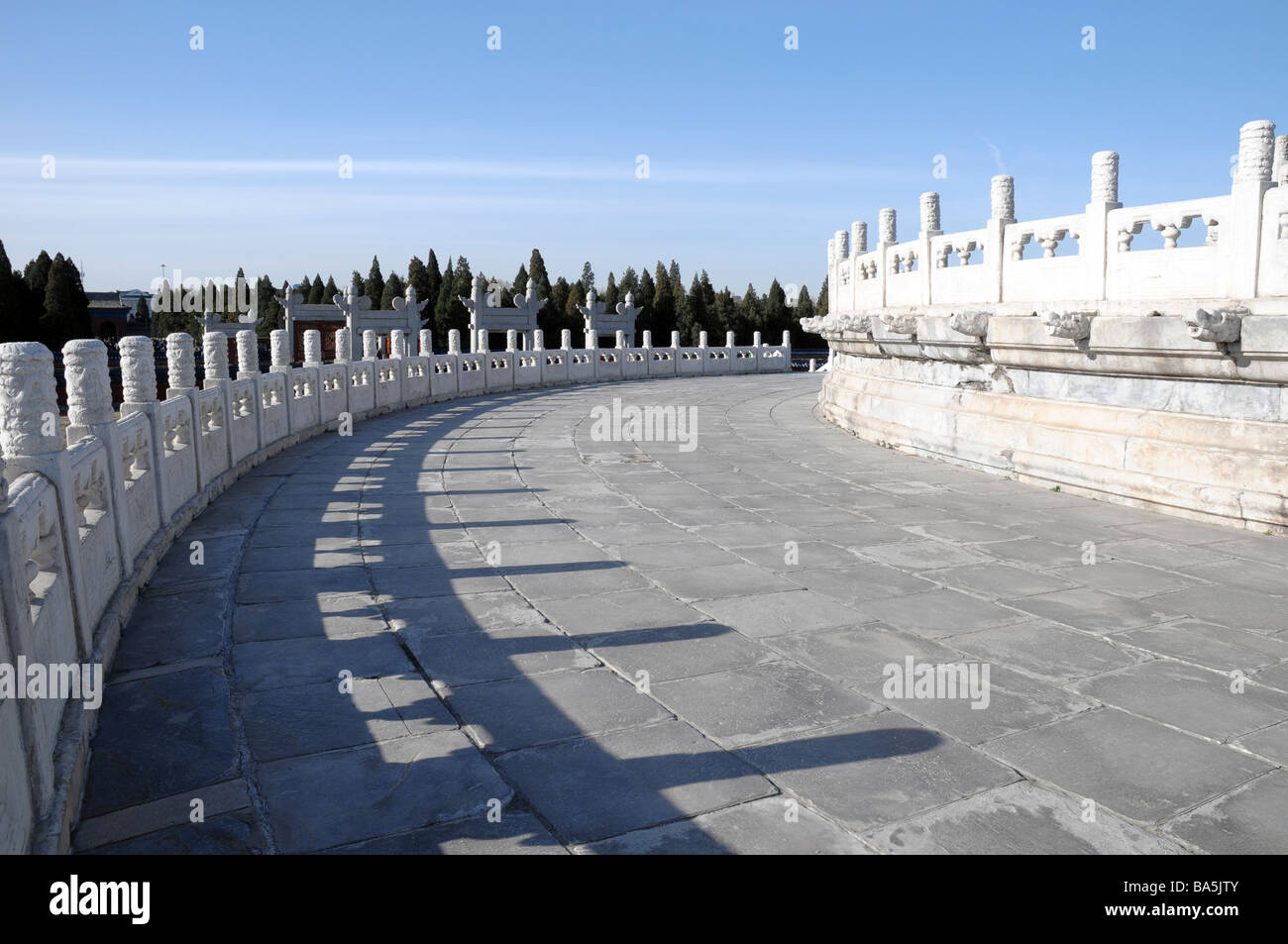 L'Altare Circolare (Yuan Qiu Yuanqiu) presso il Tempio del Paradiso (o altare del cielo), uno di Pechino più popolari attrazioni turistiche Foto Stock