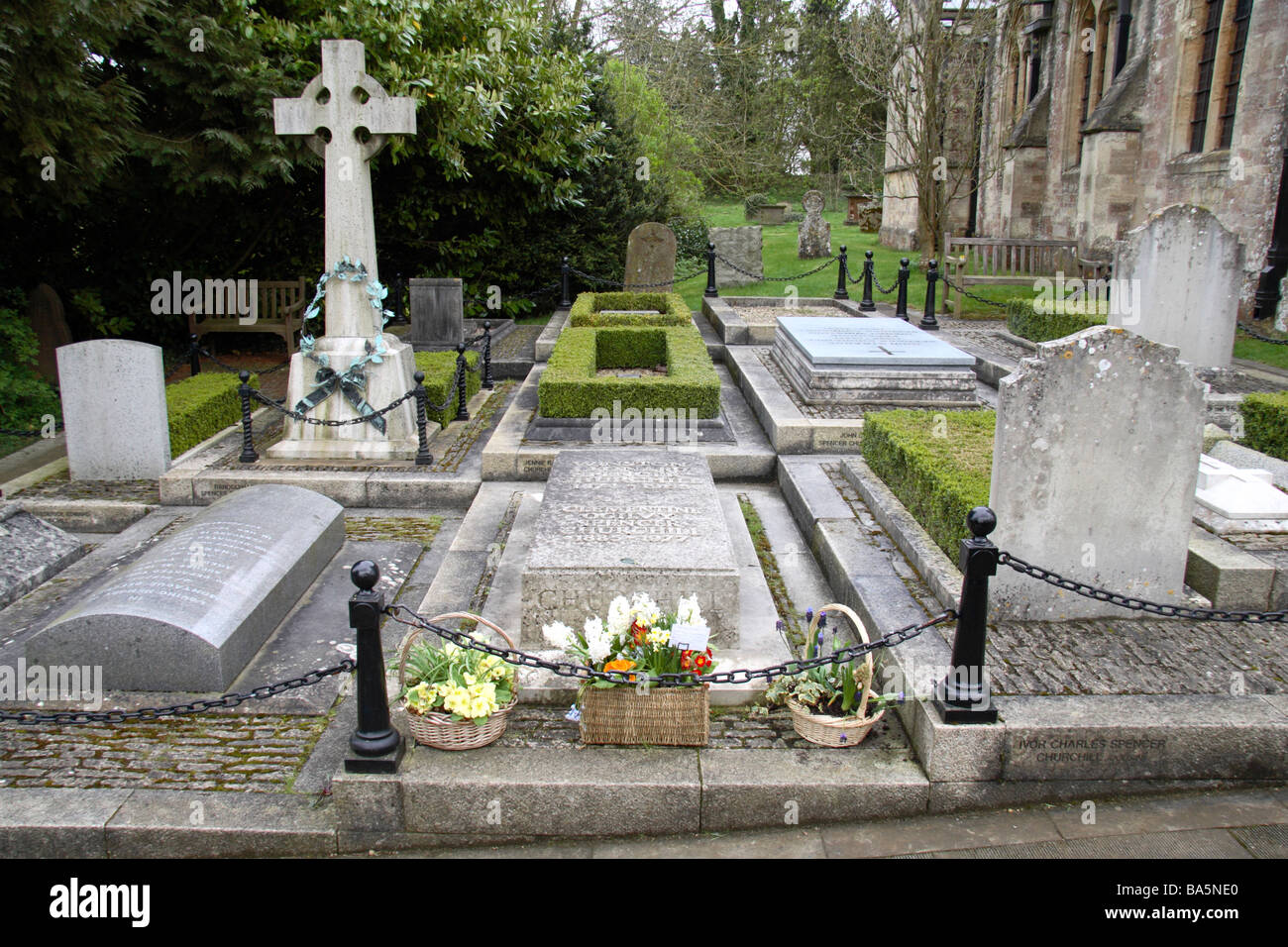 Il Churchill appezzamento di famiglia in St Martin's Chiesa Parrocchiale, Bladon vicino a Woodstock, Oxfordshire UK. Foto Stock