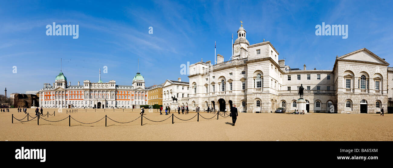 Whitehall, la sede della nazionale britannico di governo. Alta risoluzione panorama. Foto Stock