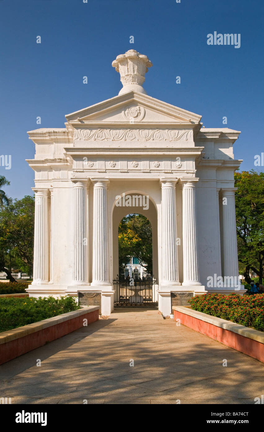 Il Monumento del Parco di Pondicherry Tamil Nadu India Foto Stock