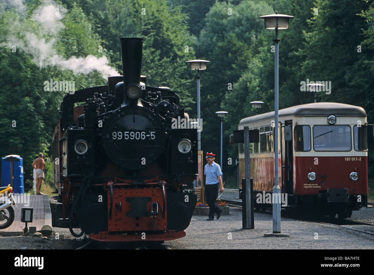 Bolina a vapore a scartamento ridotto linea ferroviaria, Harzer Schmalspurbahn, Montagne Harz, Sassonia Anhalt, Germania Foto Stock