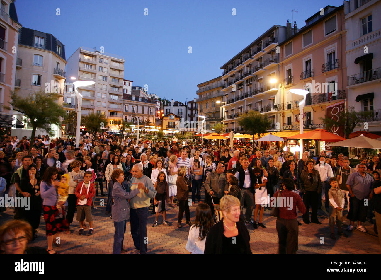 Biarritz (64): open-air dance Foto Stock