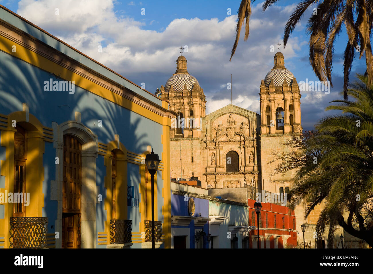 Santo Domingo de Guzman Chiesa, Oaxaca, Stato di Oaxaca, Messico Foto Stock