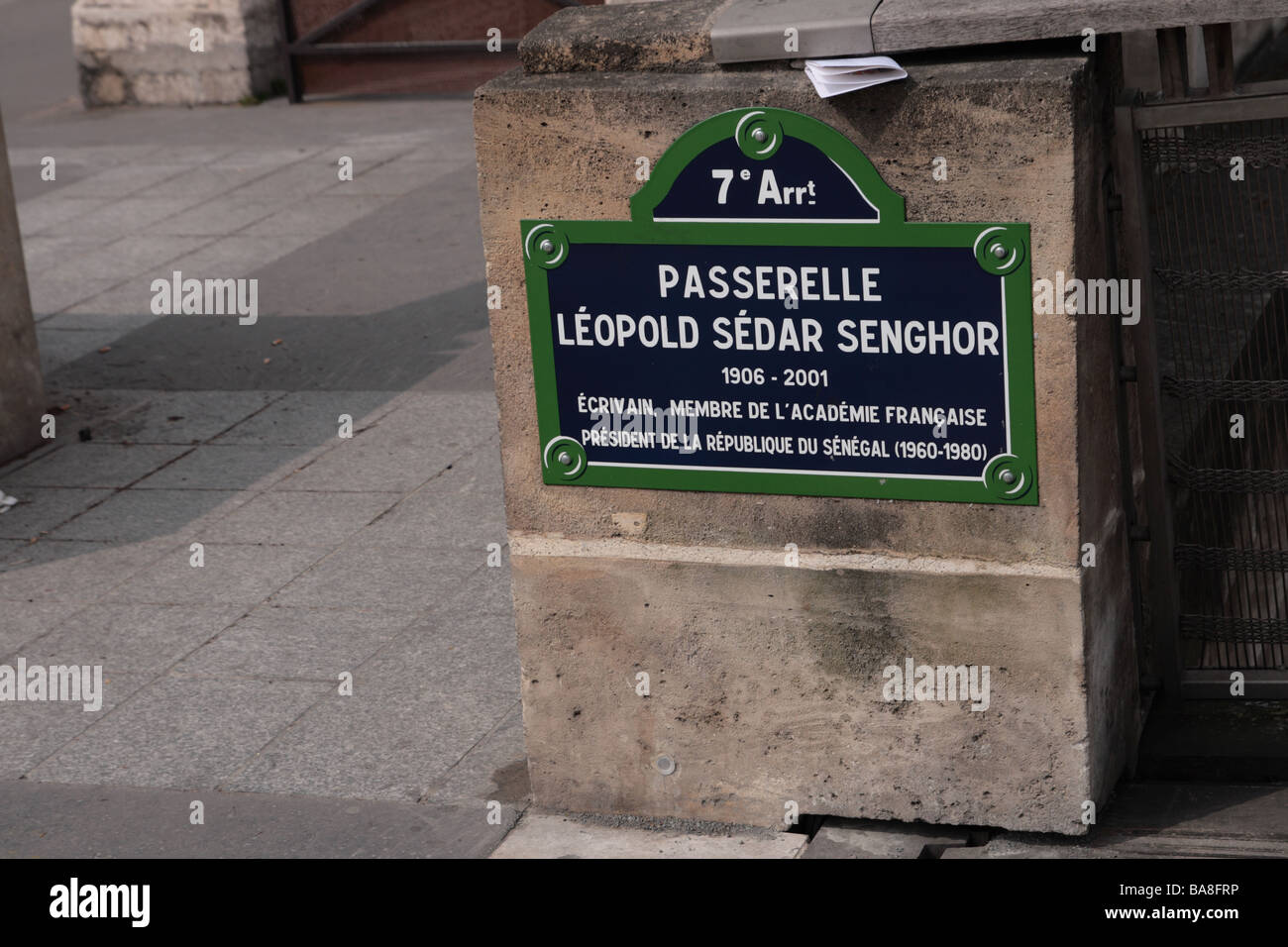 Passerelle Léopold Sédar Senghor, Parigi Foto Stock