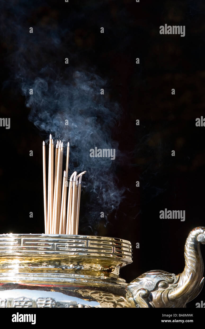 Asayu Japan - Incenso A Basso Fumo Pesca Bianca 40g - Fatto A Mano In Giappone Per Yoga E Meditazione