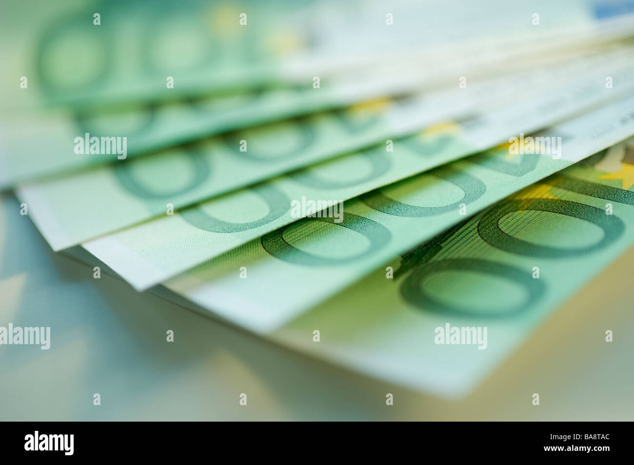 100 banconote sparse Foto Stock