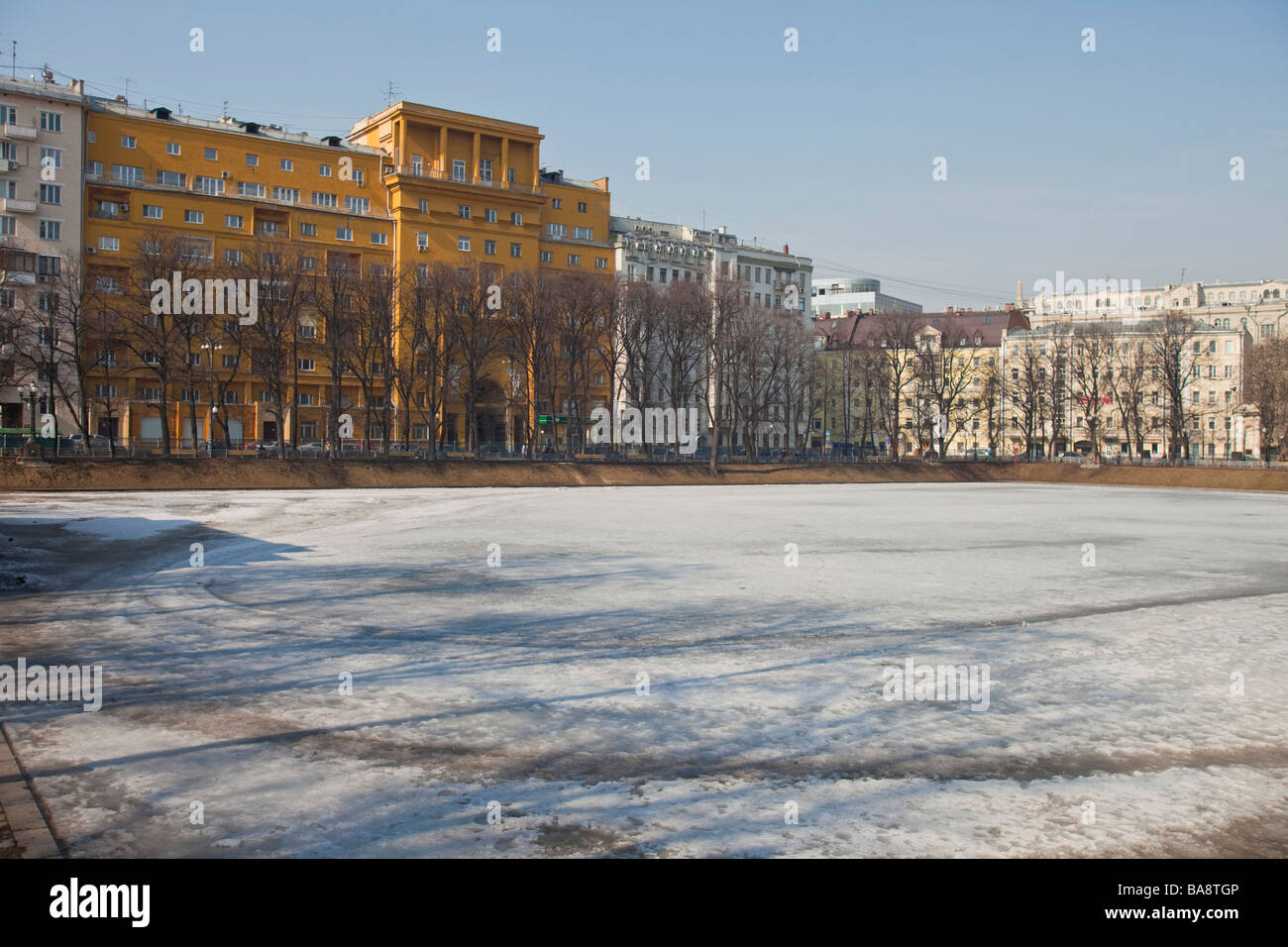 Patriarshy Prudiy, Patriarca di stagno dove Mikhail Bulgakov libro " Maestro e Margherita' inizia. Mosca , Russia Foto Stock