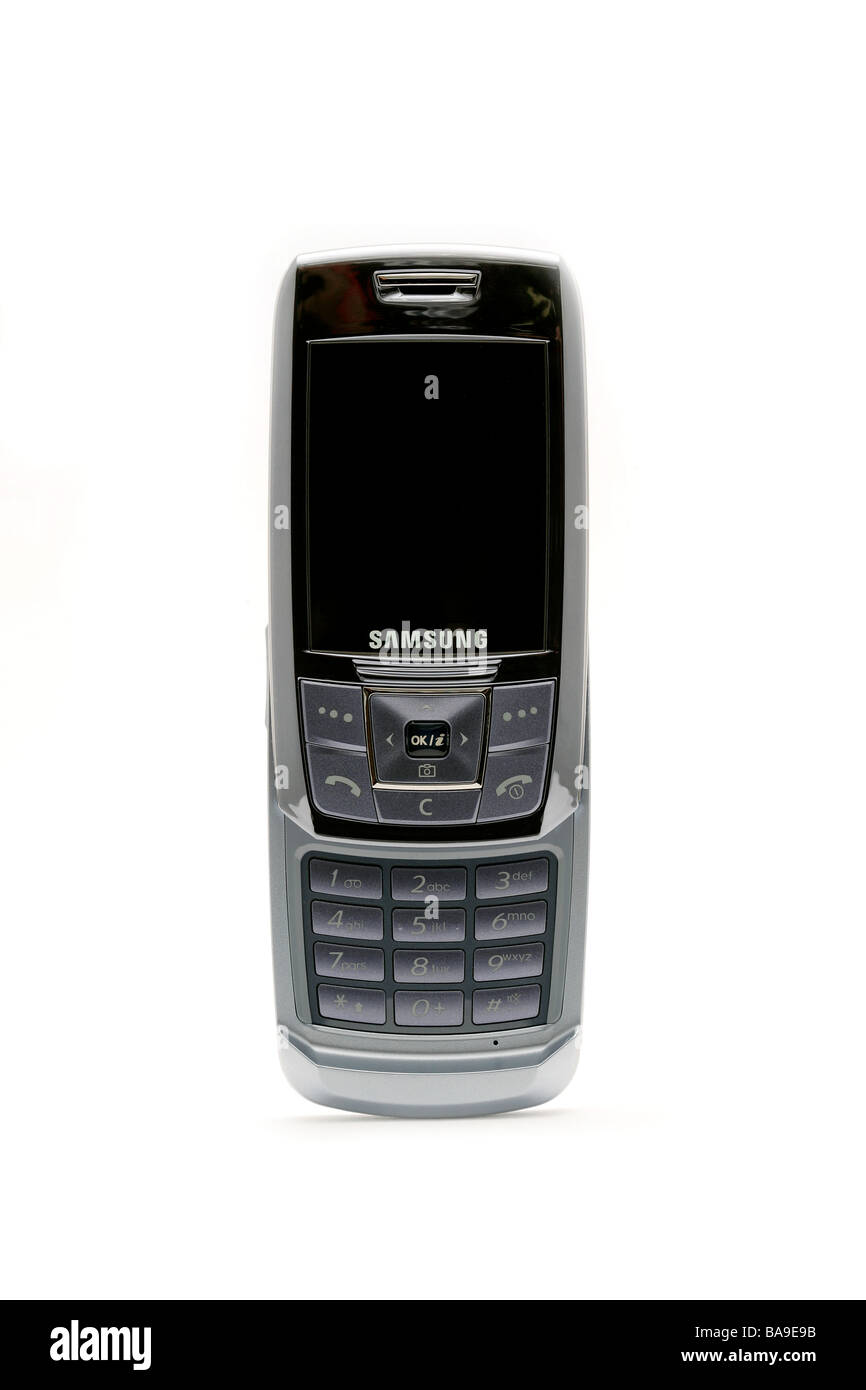 Telefono cellulare cellulare moderno e pratico la nuova tecnologia piccolo telefono portatile Telecom telecomunicazioni samsung conveniente Foto Stock