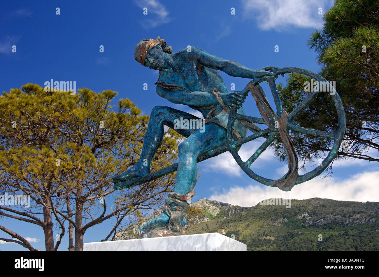Statua di Ulisse da Anna Chromy, Menton, Côte d Azur, Francia Foto Stock