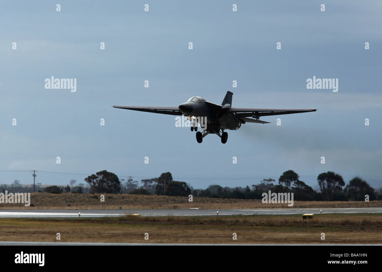 General Dynamics F 111 Swing Wing Fighter Bomber sbarco Foto Stock