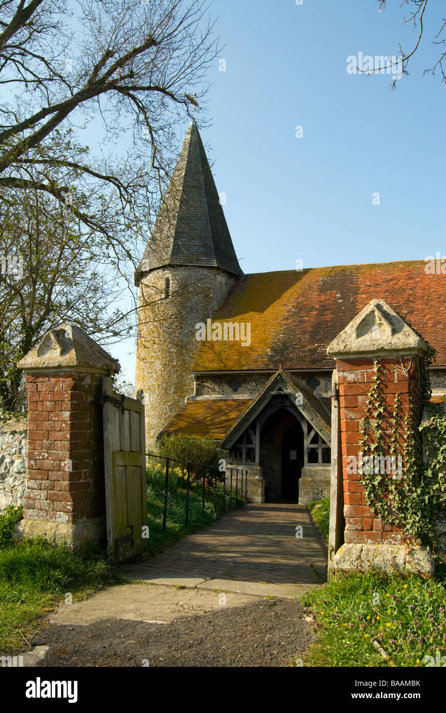La Chiesa Parrocchiale di San Giovanni Piddinghoe in East Sussex Foto Stock