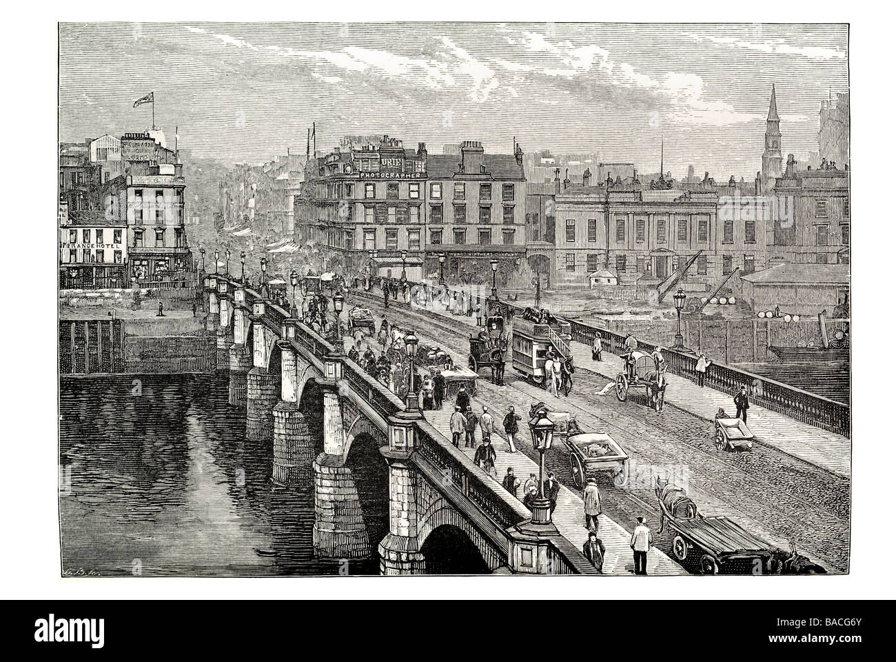 Ponte di broomielaw glasgow Thomas Telford sette arcate Fiume Clyde muratura in pietra Foto Stock