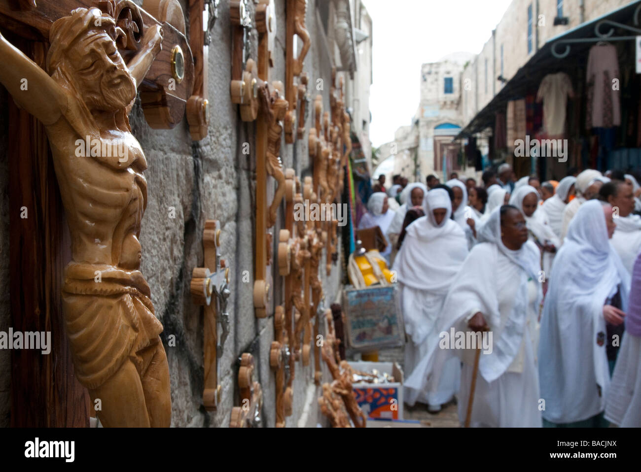 Israele Gerusalemme vecchia città Venerdì Santo Ortodosso processioni della croce lungo la Via Dolorosa al Santo Sepolcro Foto Stock