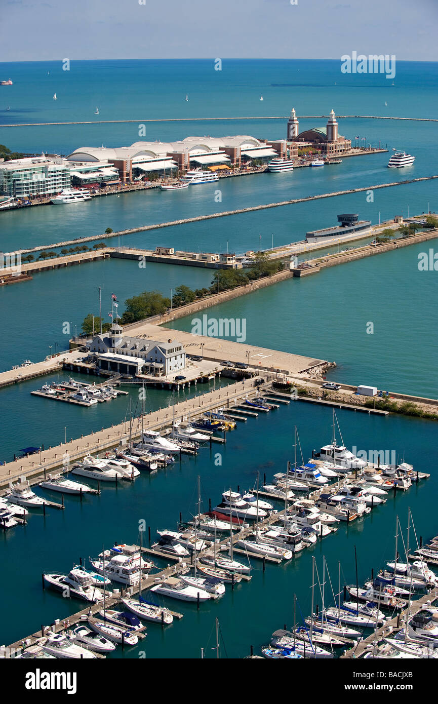 Stati Uniti, Illinois, Chicago, il lago Michigan, la marina e il Navy Pier Foto Stock