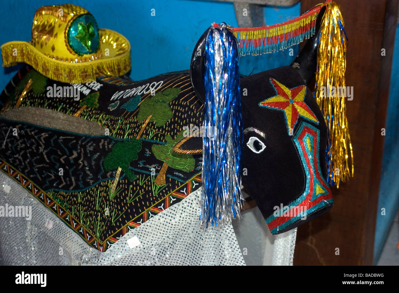 Bumba meu boi danza tradizionale festa per celebrare i santi di giugno per le strade di Sao Luis Maranhao Brasile Foto Stock