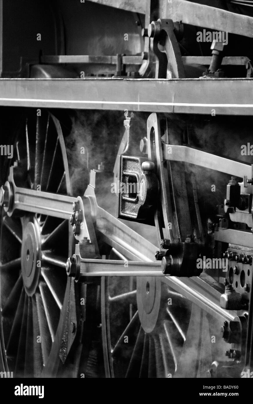 Il moto del motore di vapore sulla ferrovia Bluebell Foto Stock