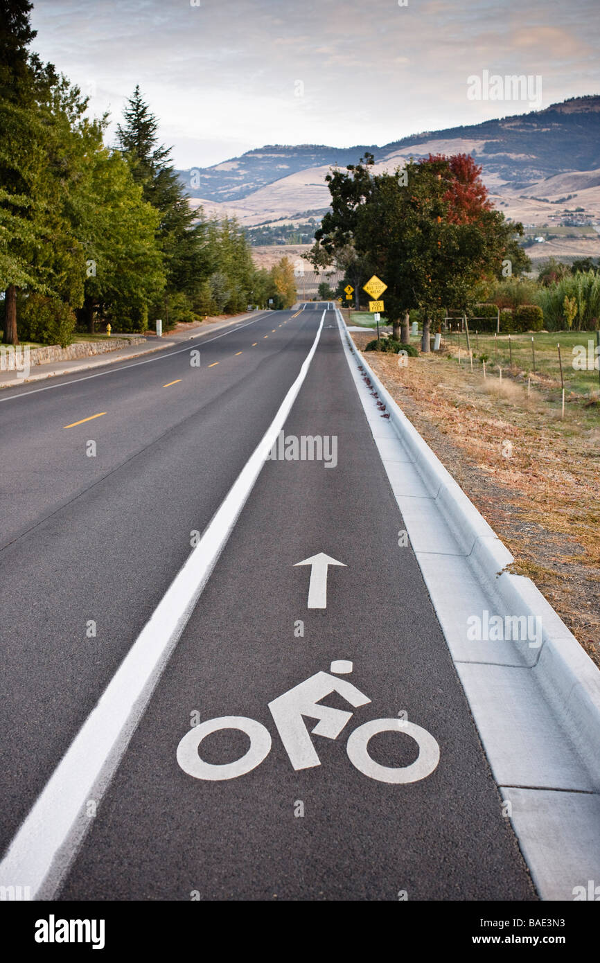 Corsia di ciclismo su strada, Ashland, Oregon, Stati Uniti d'America Foto Stock