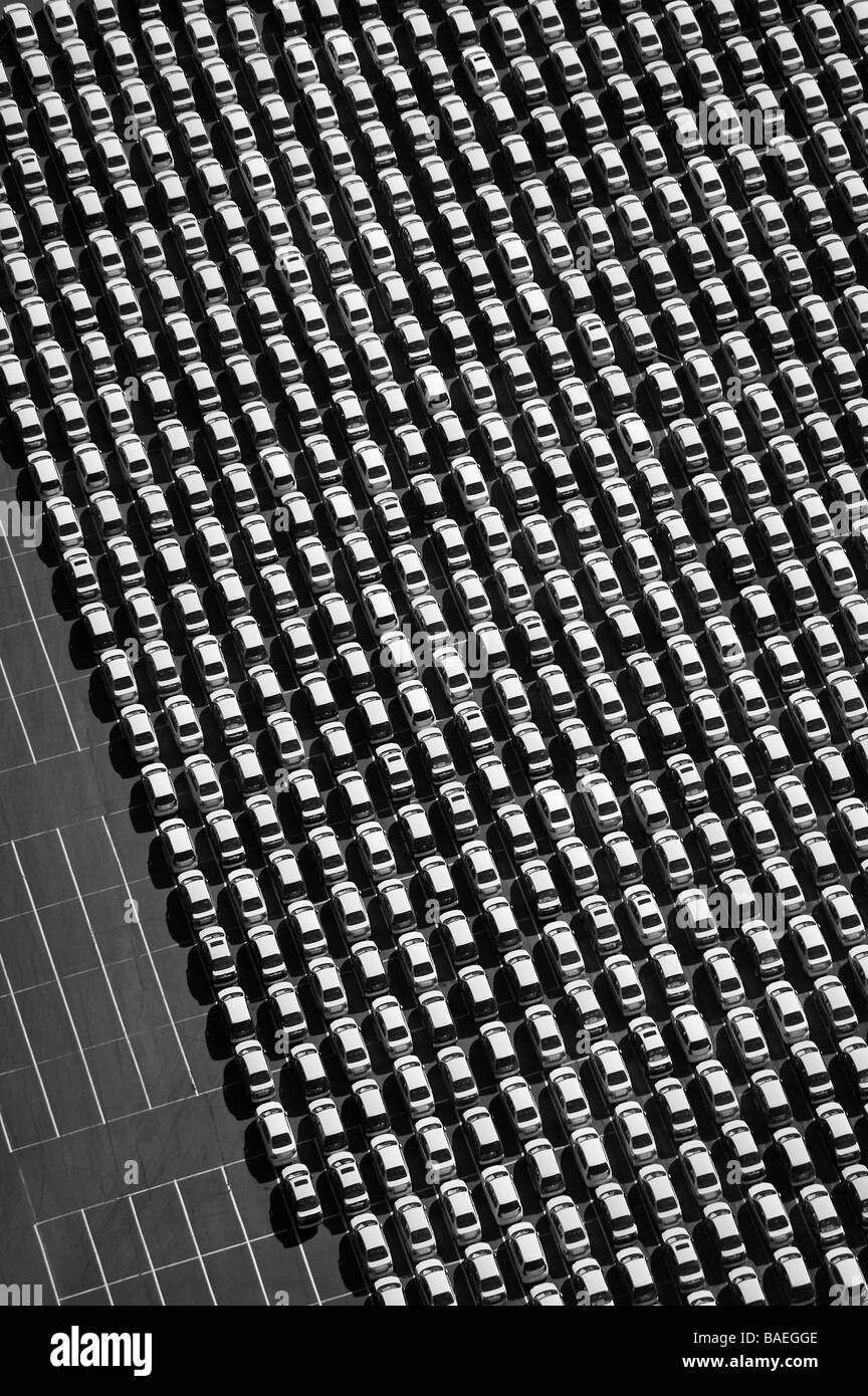 Vista aerea sopra le automobili importate Porto di Benicia California Foto Stock