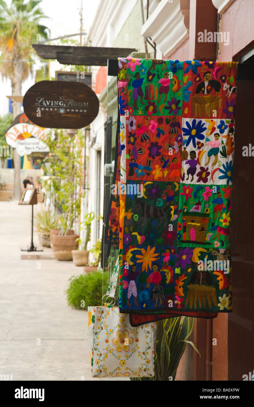 Messico San Jose del Cabo memorizza dintorni plaza nel centro commerciale del distretto di merchandise visualizzati Foto Stock